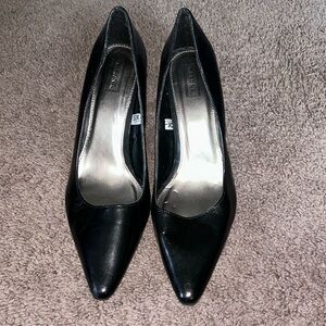 Merino black 2.5 inch heel